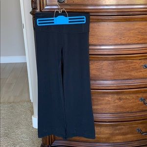 Athlete Barre Kickflare Pants. Size Small. Black
